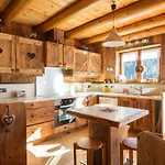 Chalé Luxury Chalet, Spa, Sauna, Fitness & 180 Views *