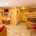 Chalé Luxury Chalet, Spa, Sauna, Fitness & 180 Views