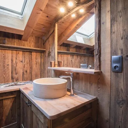 Luxury Chalet, Spa, Sauna, Fitness & 180 Views * La Plagne