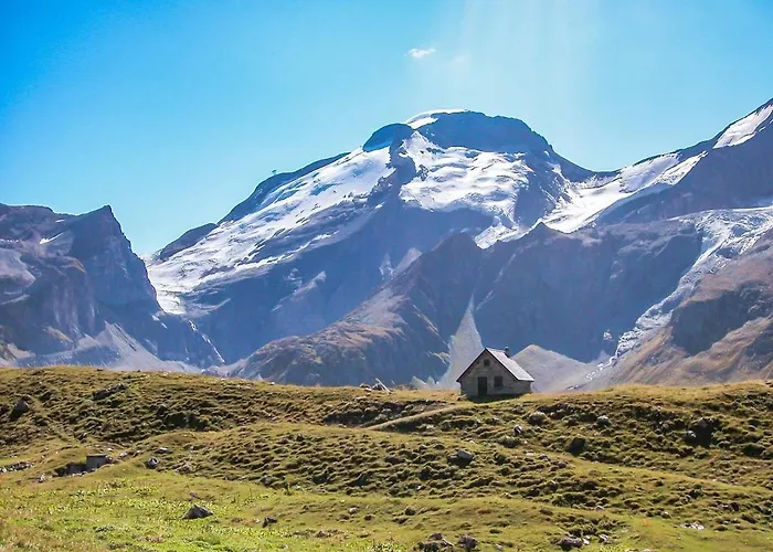 Luxury Chalet, Spa, Sauna, Fitness & 180 Views La Plagne